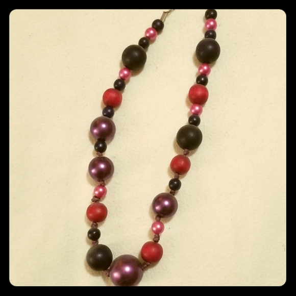 Necklace - Picture 1 of 1